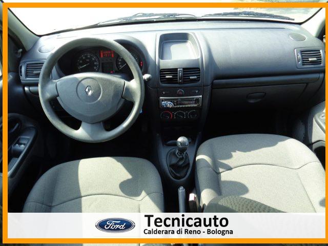 RENAULT Clio 1.2 16V cat 5 porte Confort