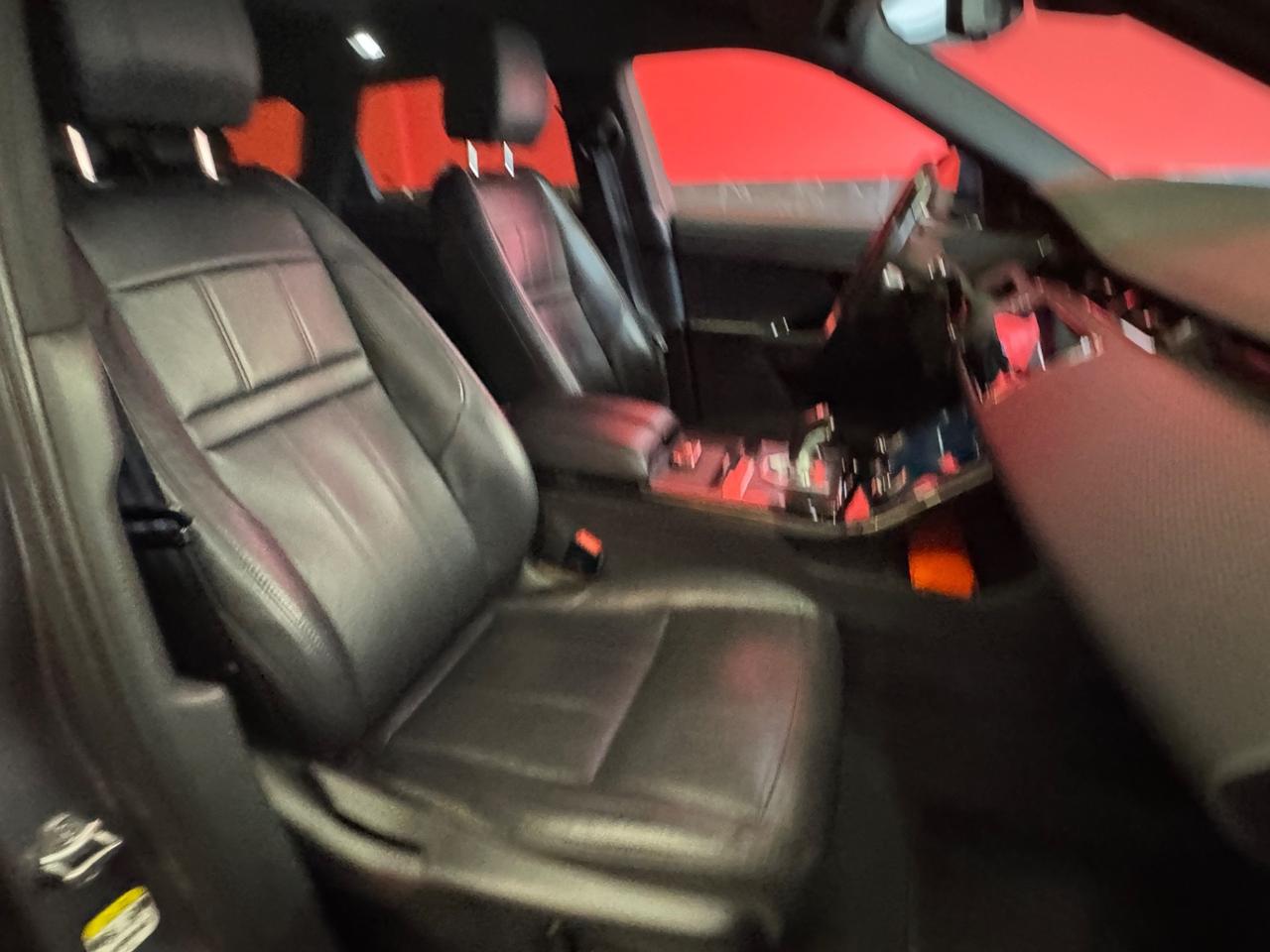 Land Rover Range Evoque 2.0D I4-L.Flw 150 CV R-Dynamic