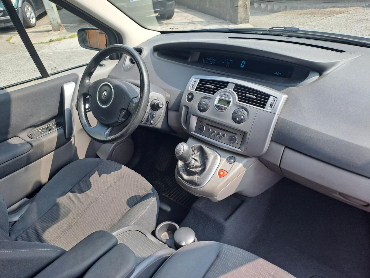 RENAULT SCENIC 1.6 BENZINA *OK NEOPATENTATI*