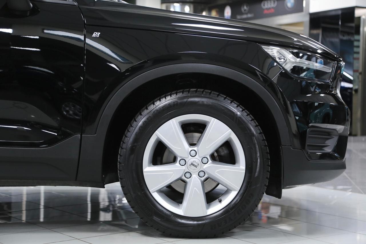 Volvo XC40 N1 D3 Momentum Geartronic