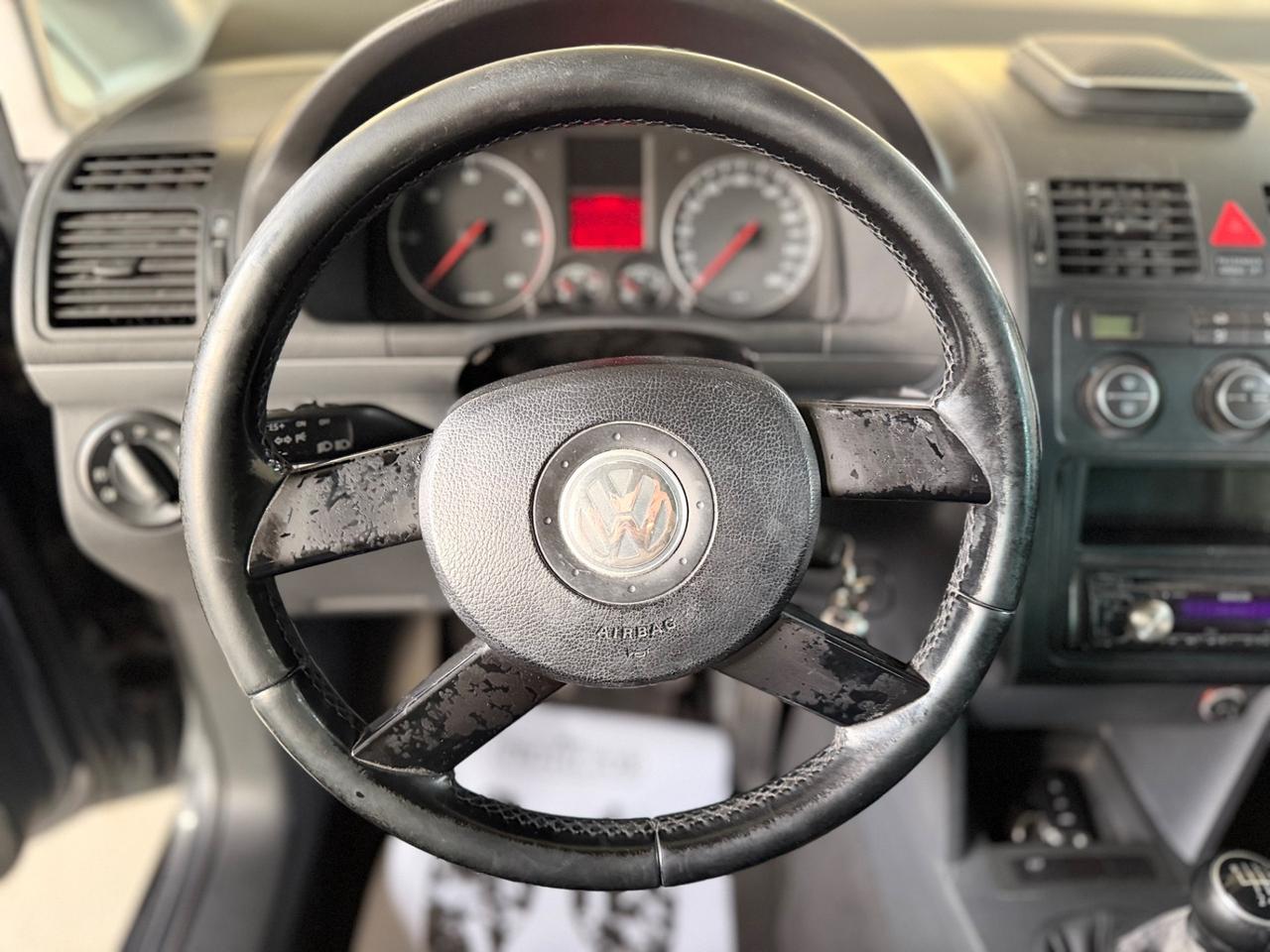 Volkswagen Touran 2.0 16V TDI Highline