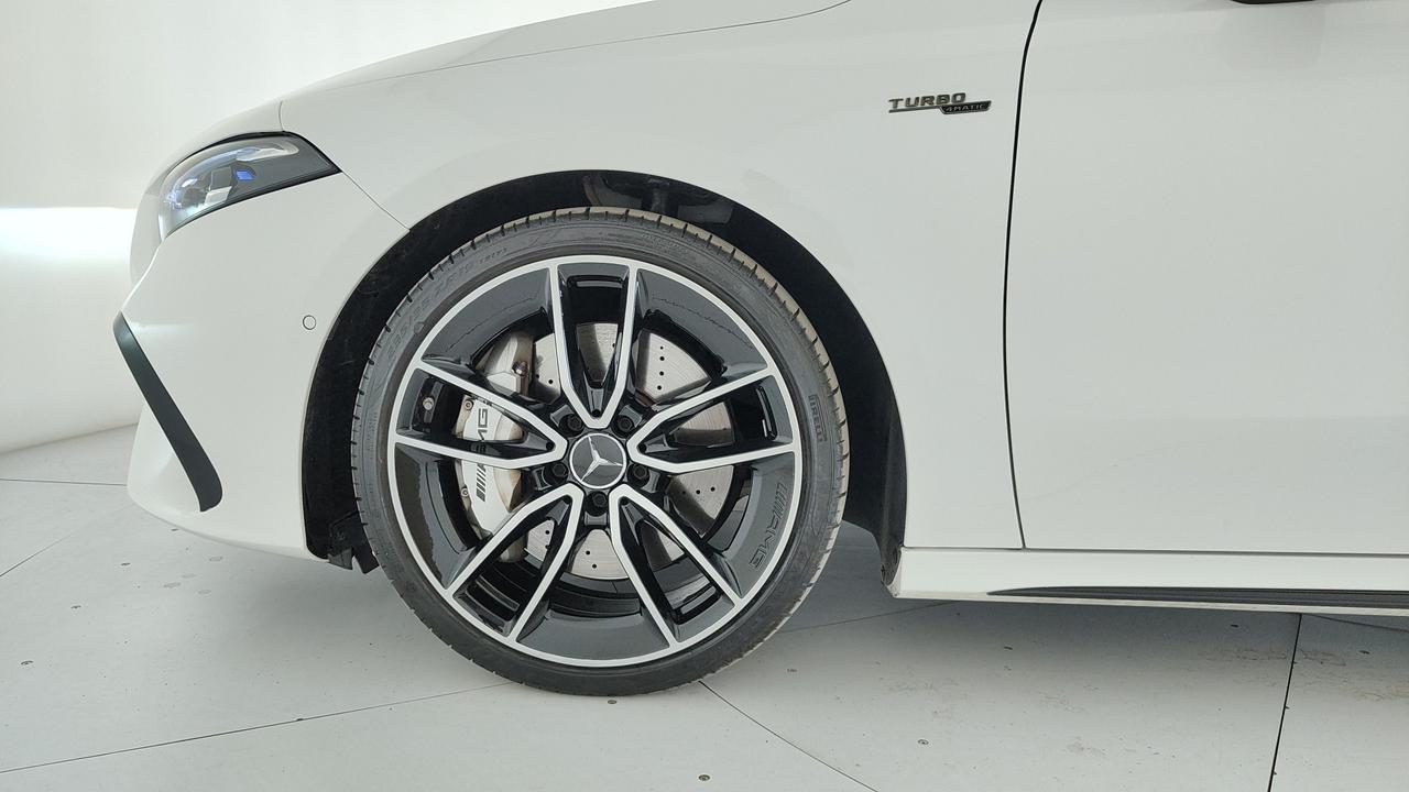 Mercedes-Benz Classe A - W177 2023 - A AMG 35 AMG Line Premium 4matic auto