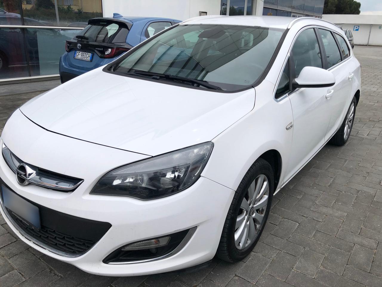 Opel Astra 1.6 CDTI EcoFLEX S&S Sports Tourer Cosmo