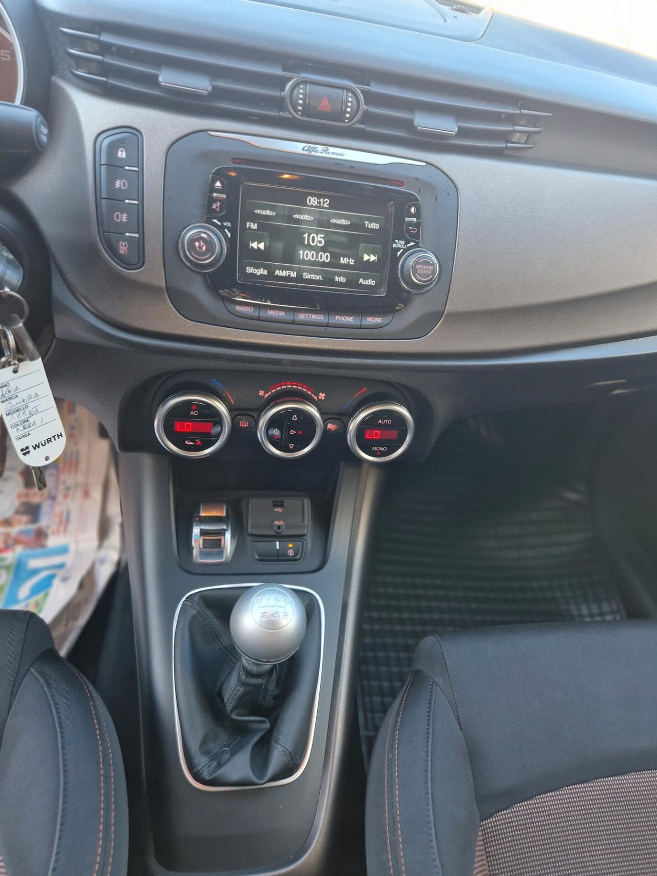 Alfa Romeo Giulietta 1.6 JTDm-2 105 CV Exclusive