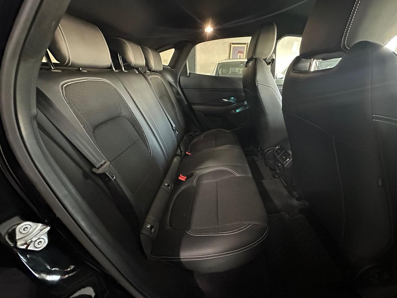 Jaguar E-Pace R-Dynamic D 150 #9077