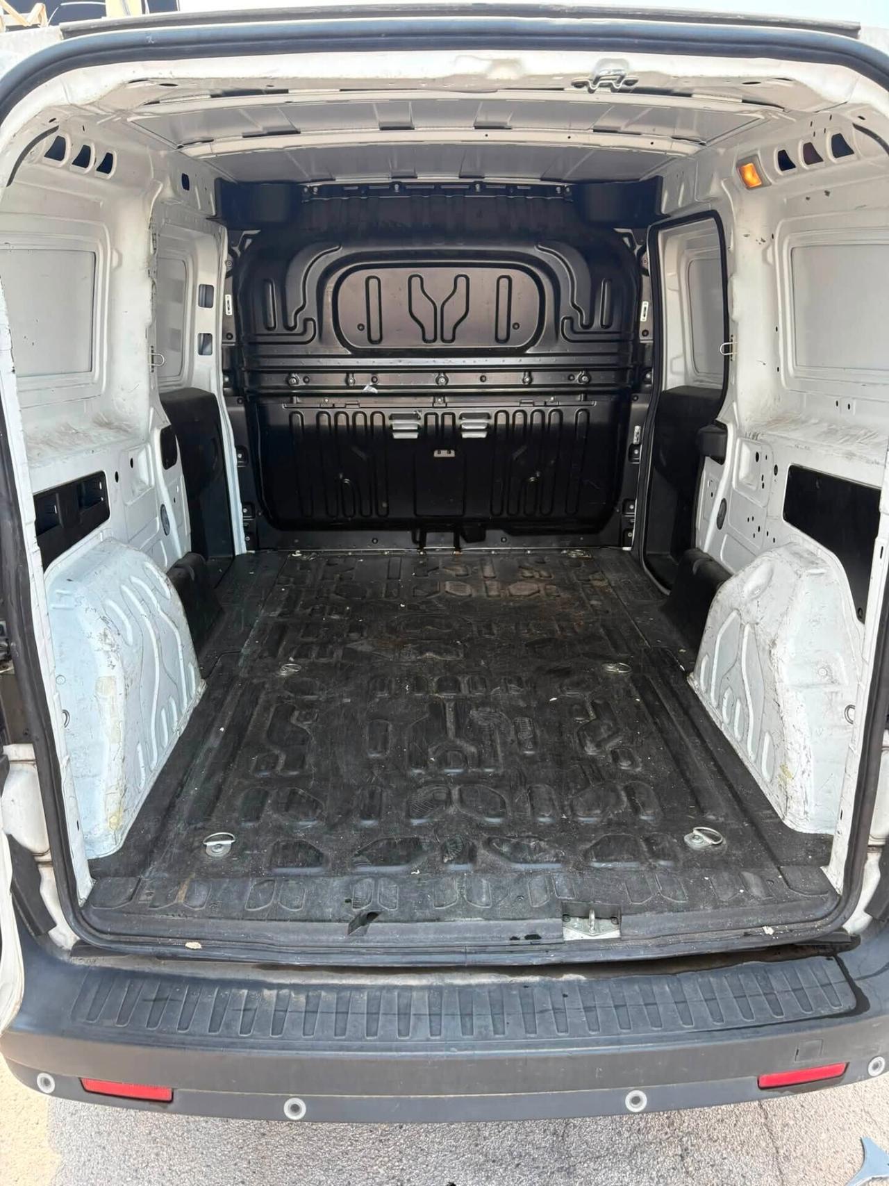 Fiat Doblò 1.6 MJT 105CV Maxi 3 posti