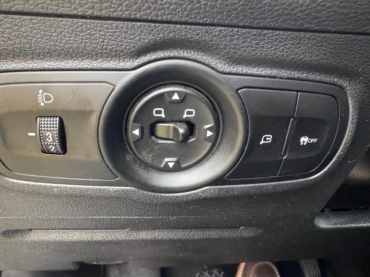 DR 4.0 1.5cc 114CV - KM ZERO