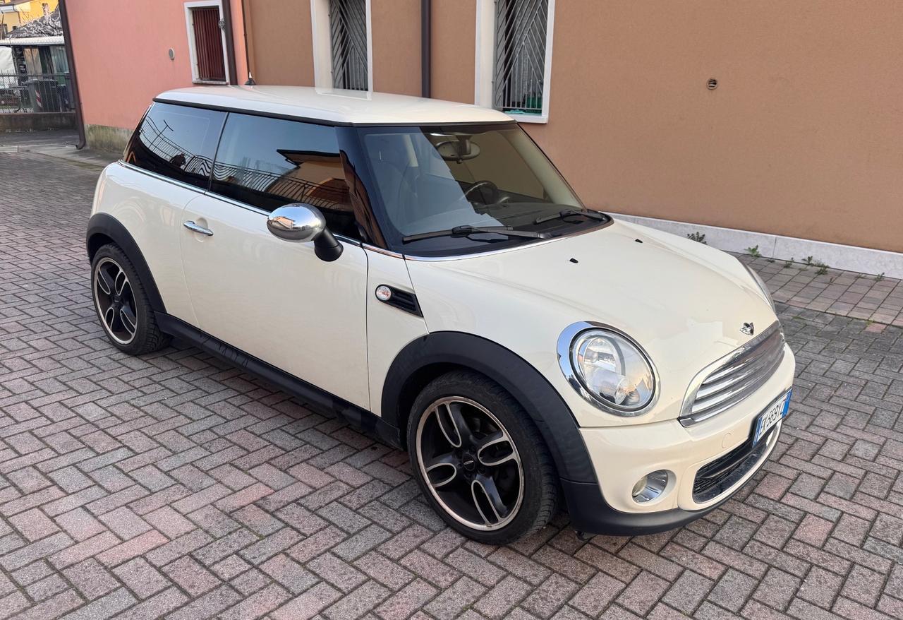Mini 1.6 16V Cooper D Ok Neopatentati