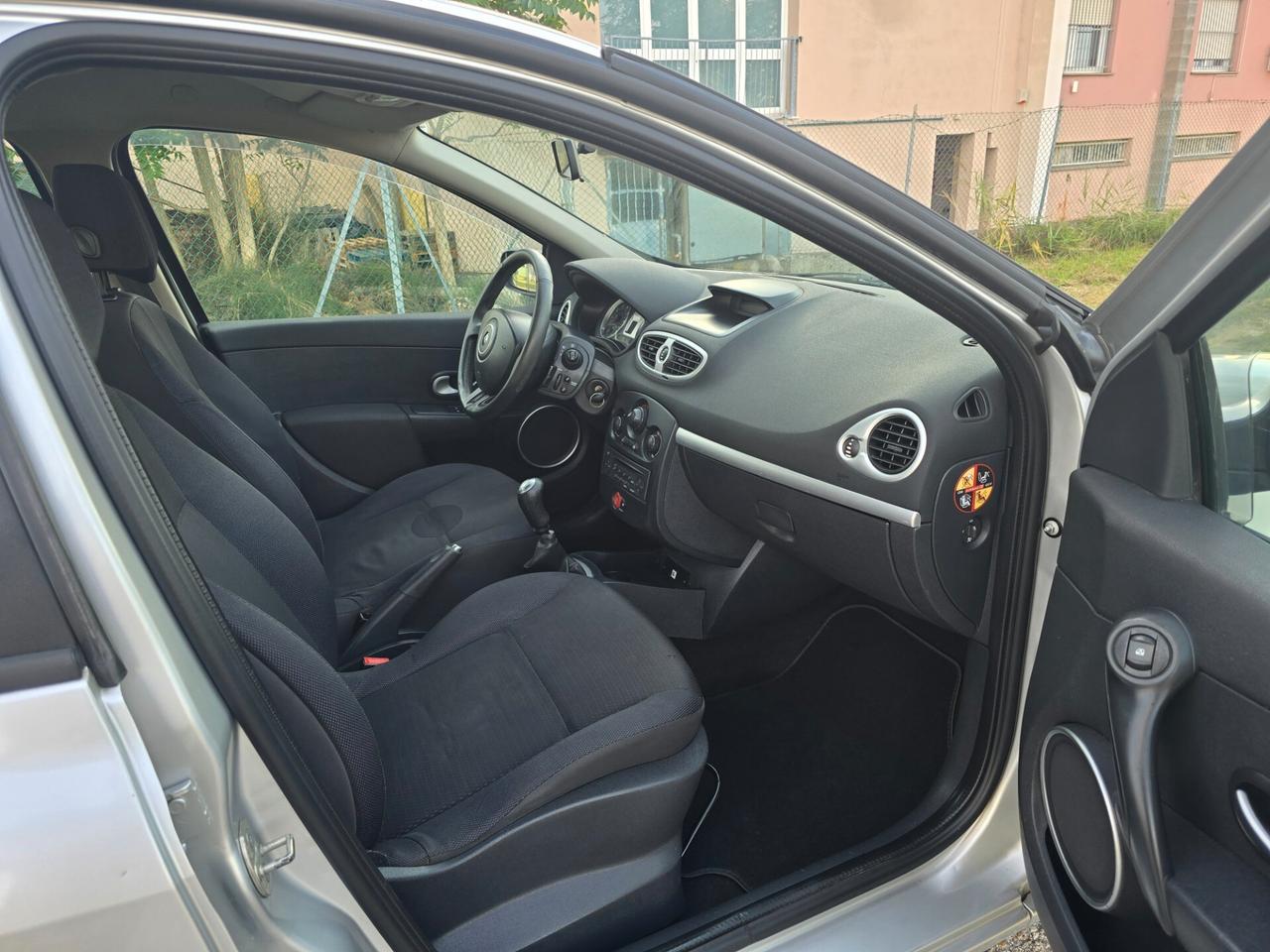 Renault Clio 1.2 Benzina con GARANZIA- NEOPATENTATI