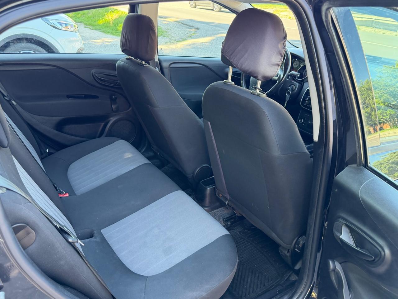 Fiat Punto 1.3 MJT II S&S 95 CV 5 porte Street