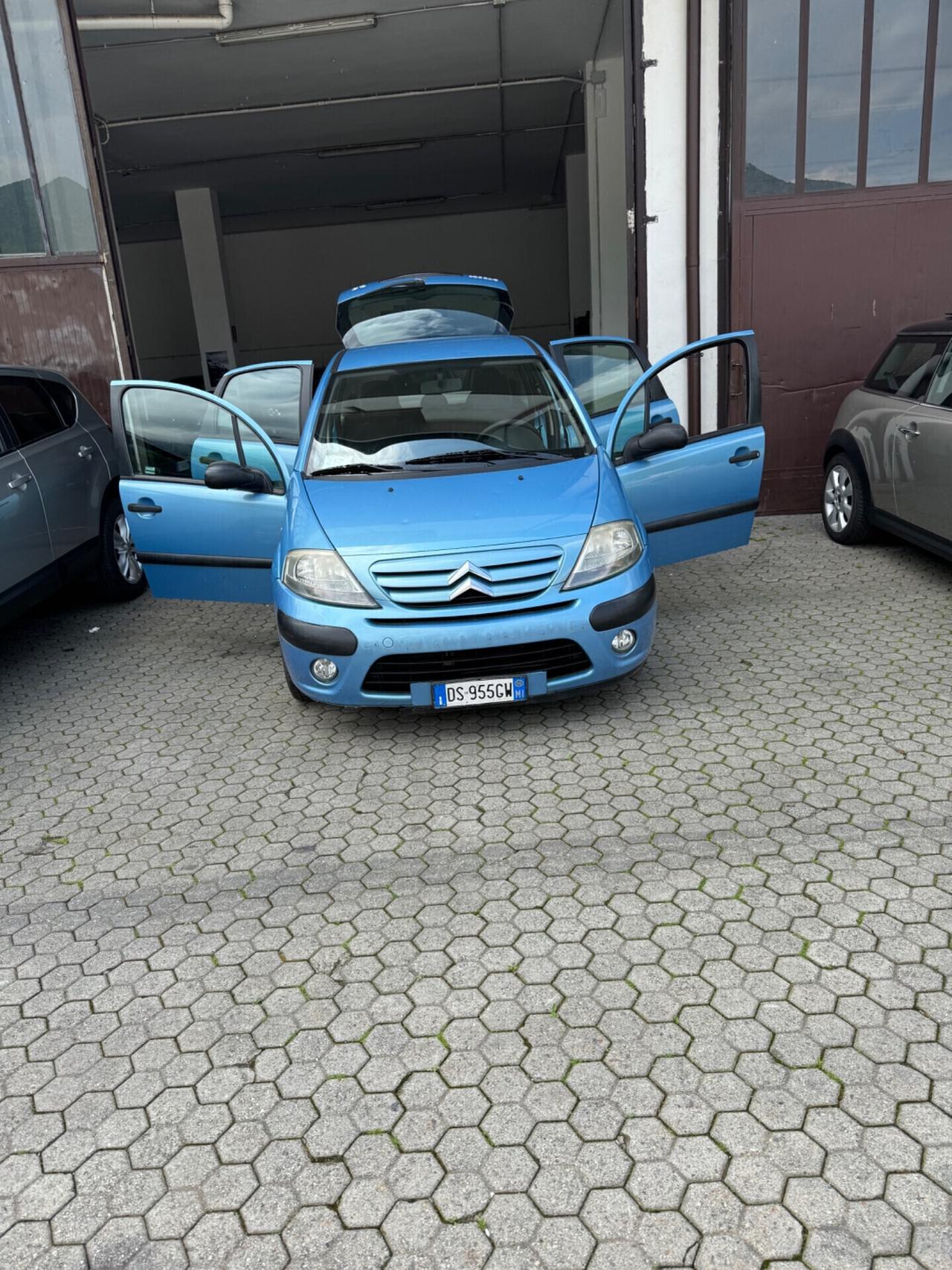Citroen C3 1.1 airdream Gold by Pinko
