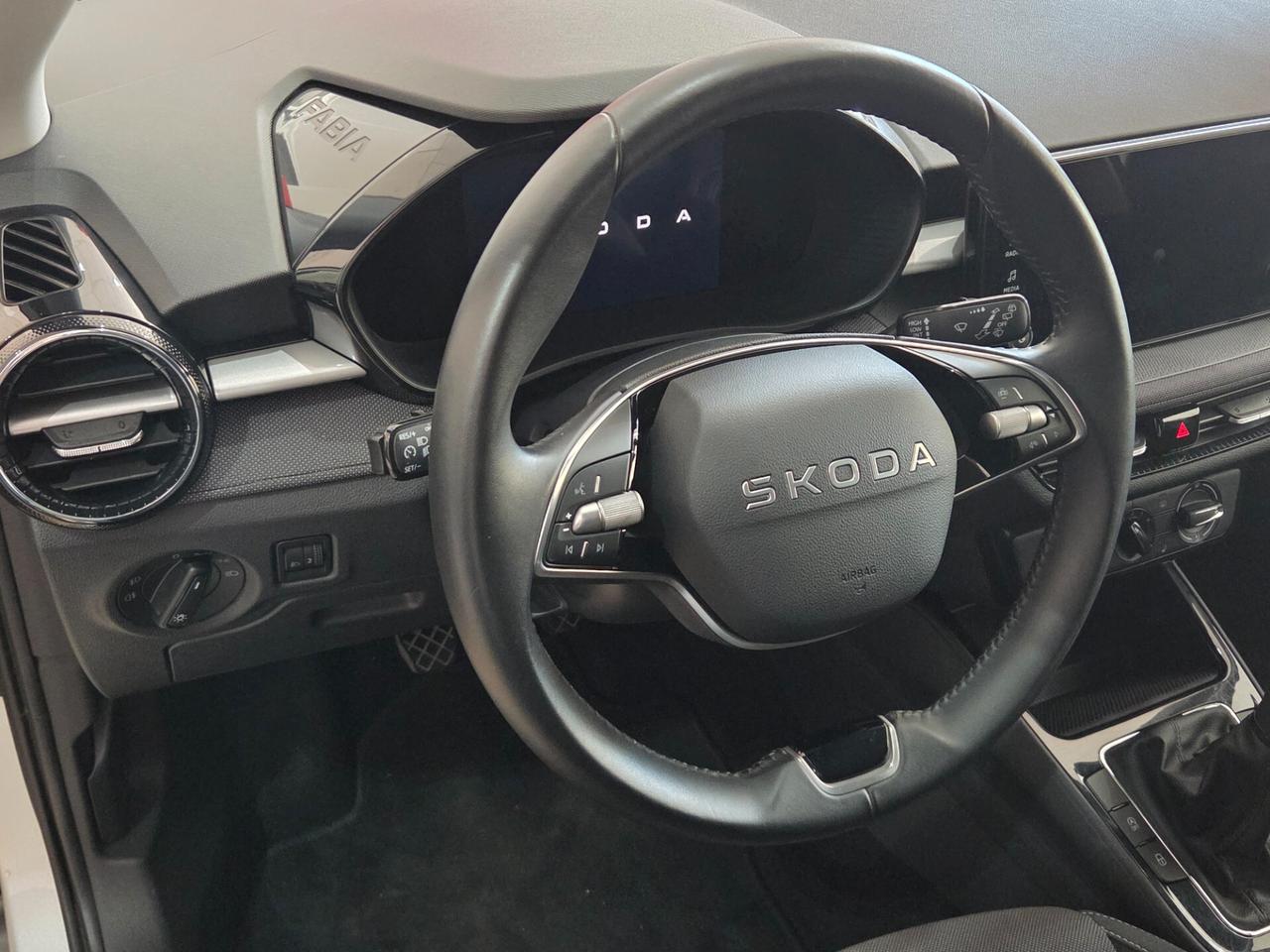 Skoda Fabia 1.0 TSI 95 CV Young Edition