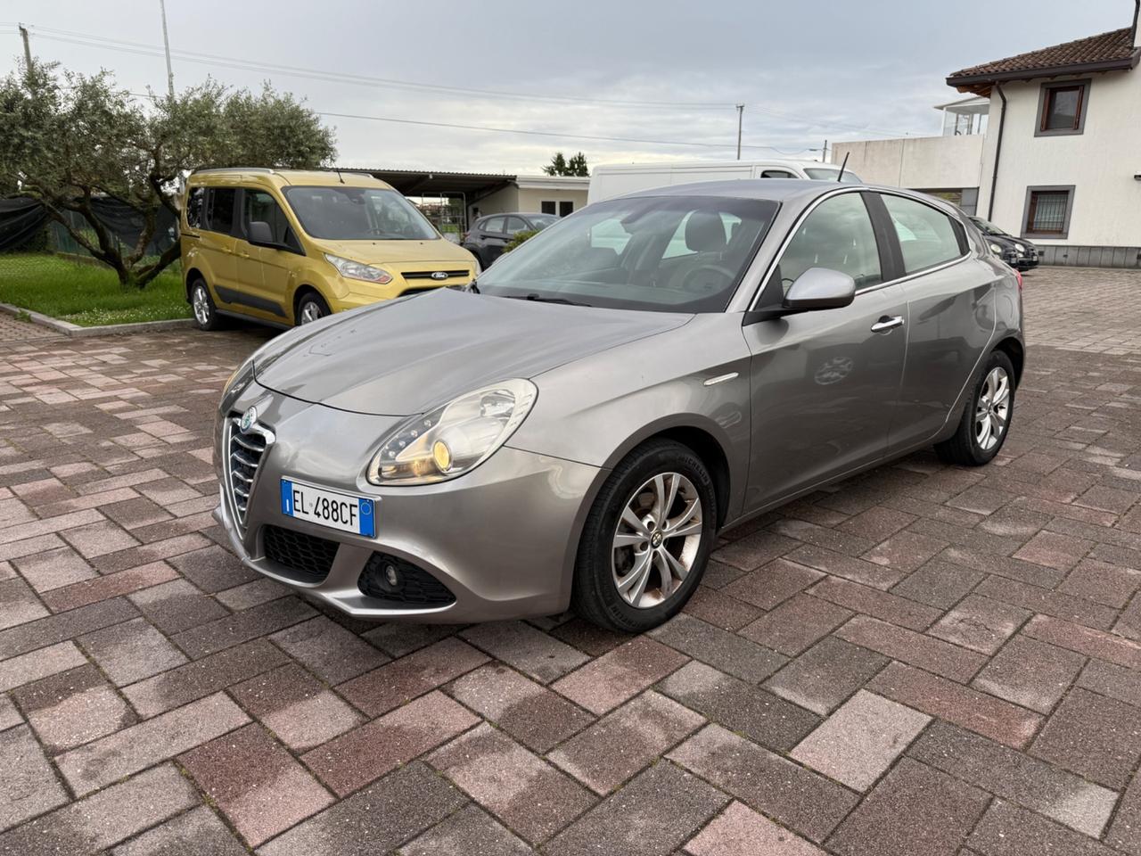 Alfa Romeo Giulietta Alfa Romeo Giulietta