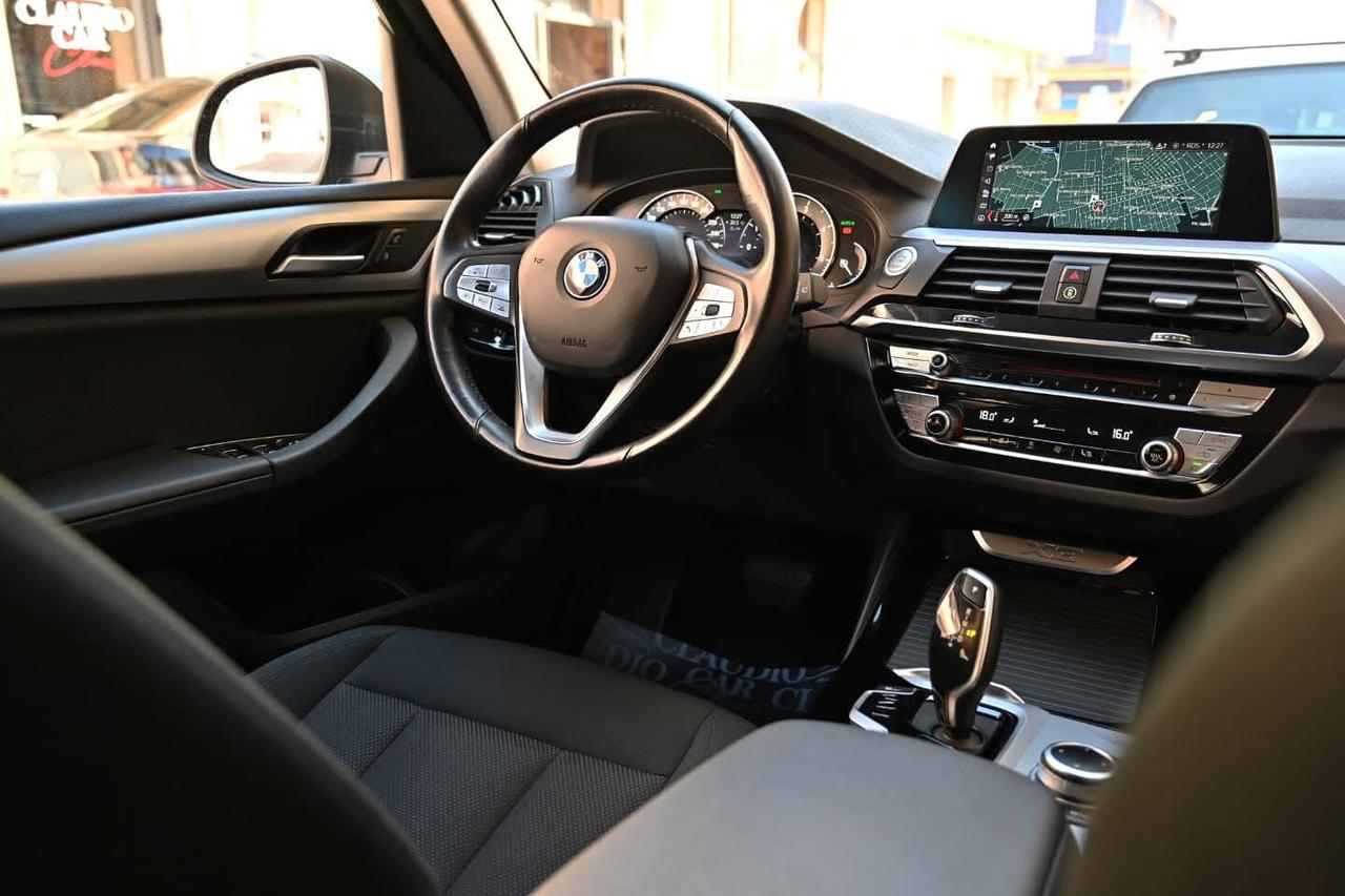 Bmw X3 xDrive20D Advantage FULL Led