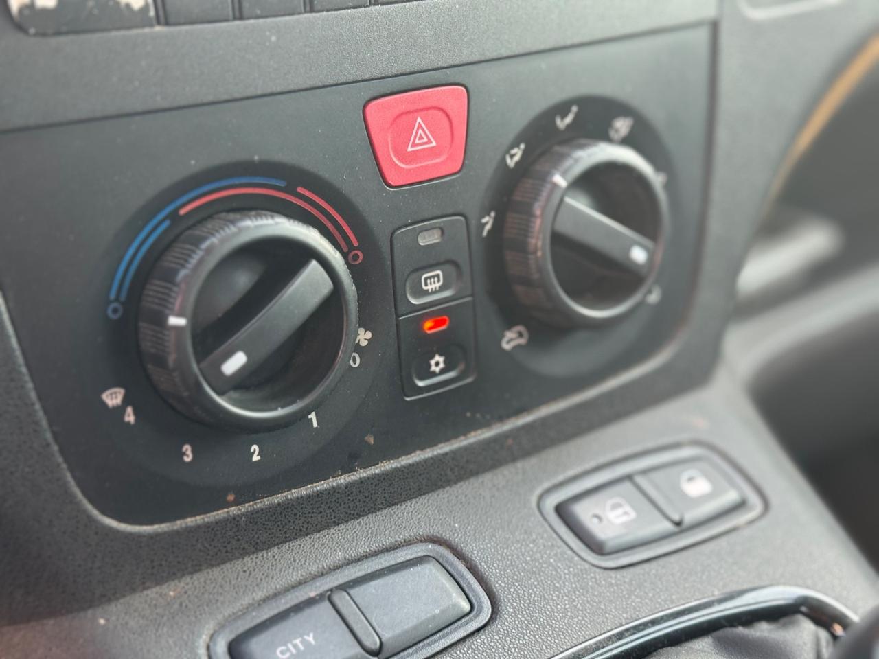 FIAT IDEA 1.3 MJT II 70 CV DYNAMIC NEO PATENTATI
