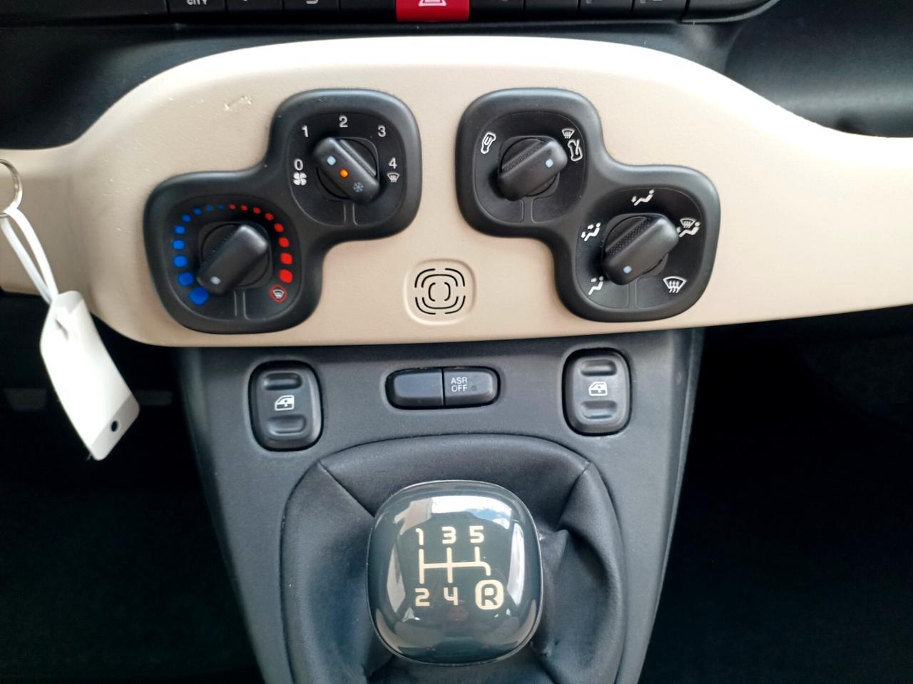 Fiat Panda 0.9 TwinAir Turbo Natural Power Lounge