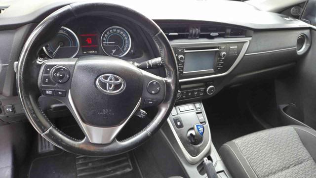 TOYOTA Auris Touring Sports 1.8 Hybrid Lounge