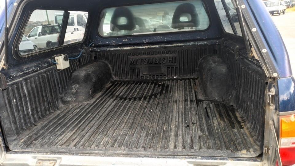 Mitsubishi L200 2.5 TDI 4WD 100CV R/D LOCK