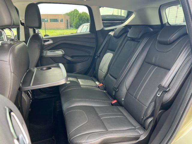 FORD Kuga 2.0 TDCI 163 CV 4WD Powershift Titanium