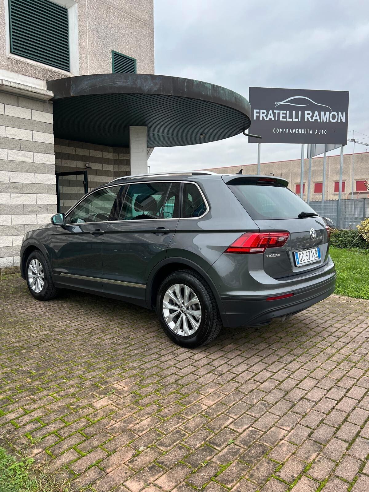 Volkswagen Tiguan 2.0 TDI SCR DSG Business BlueMotion Technology