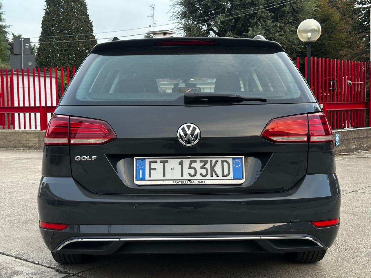 Volkswagen Golf Variant 1.0 TSI 115 CV Business BlueMotion Tech.