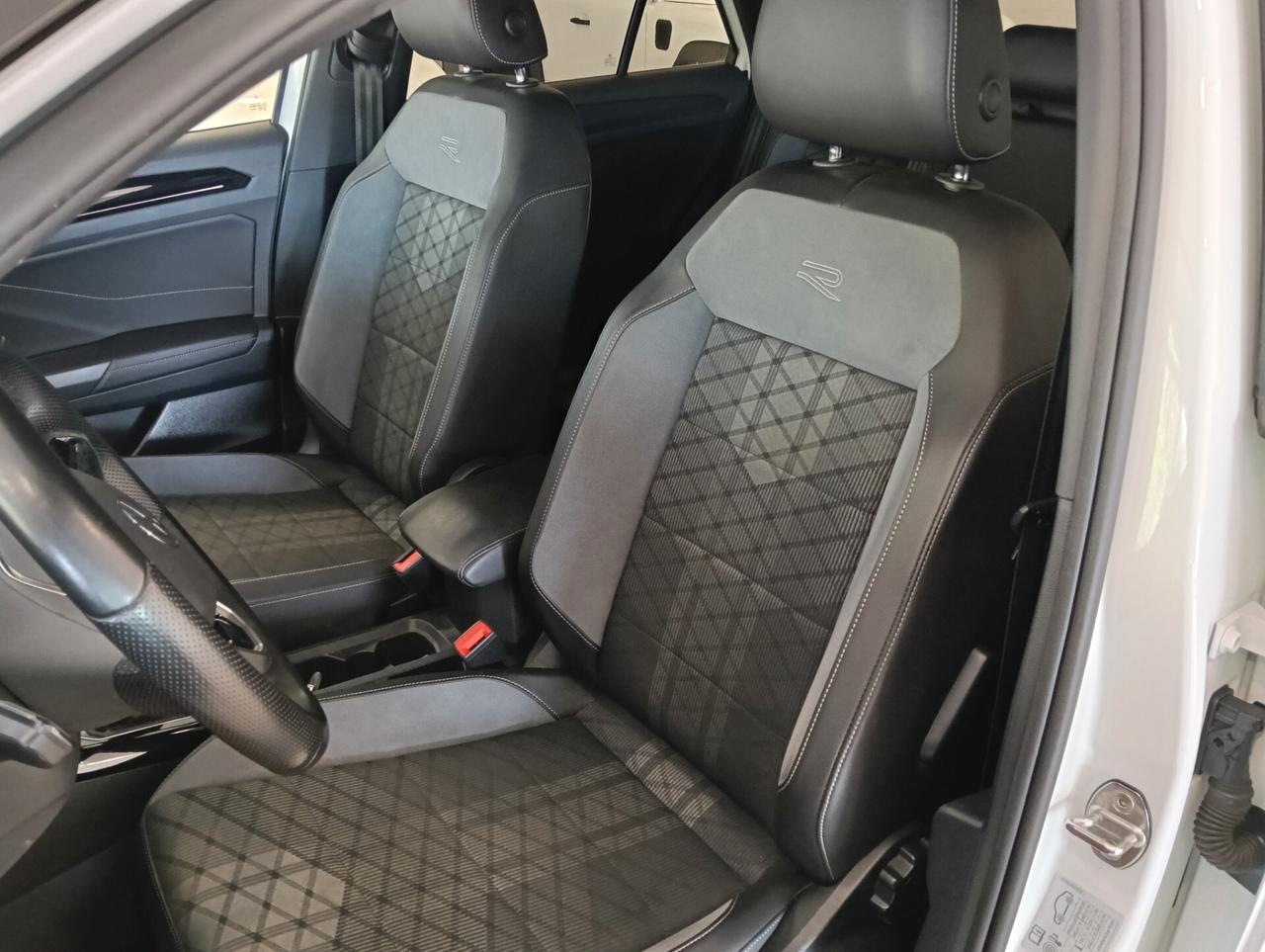Volkswagen T-Roc 1.0 TSI R-Line