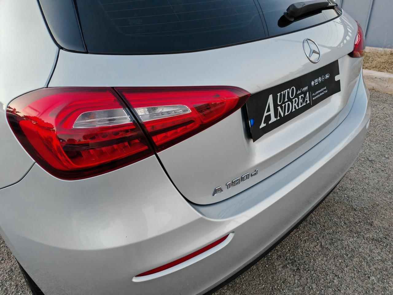 Mercedes-benz A 180d 2.0 Navig cam 2021