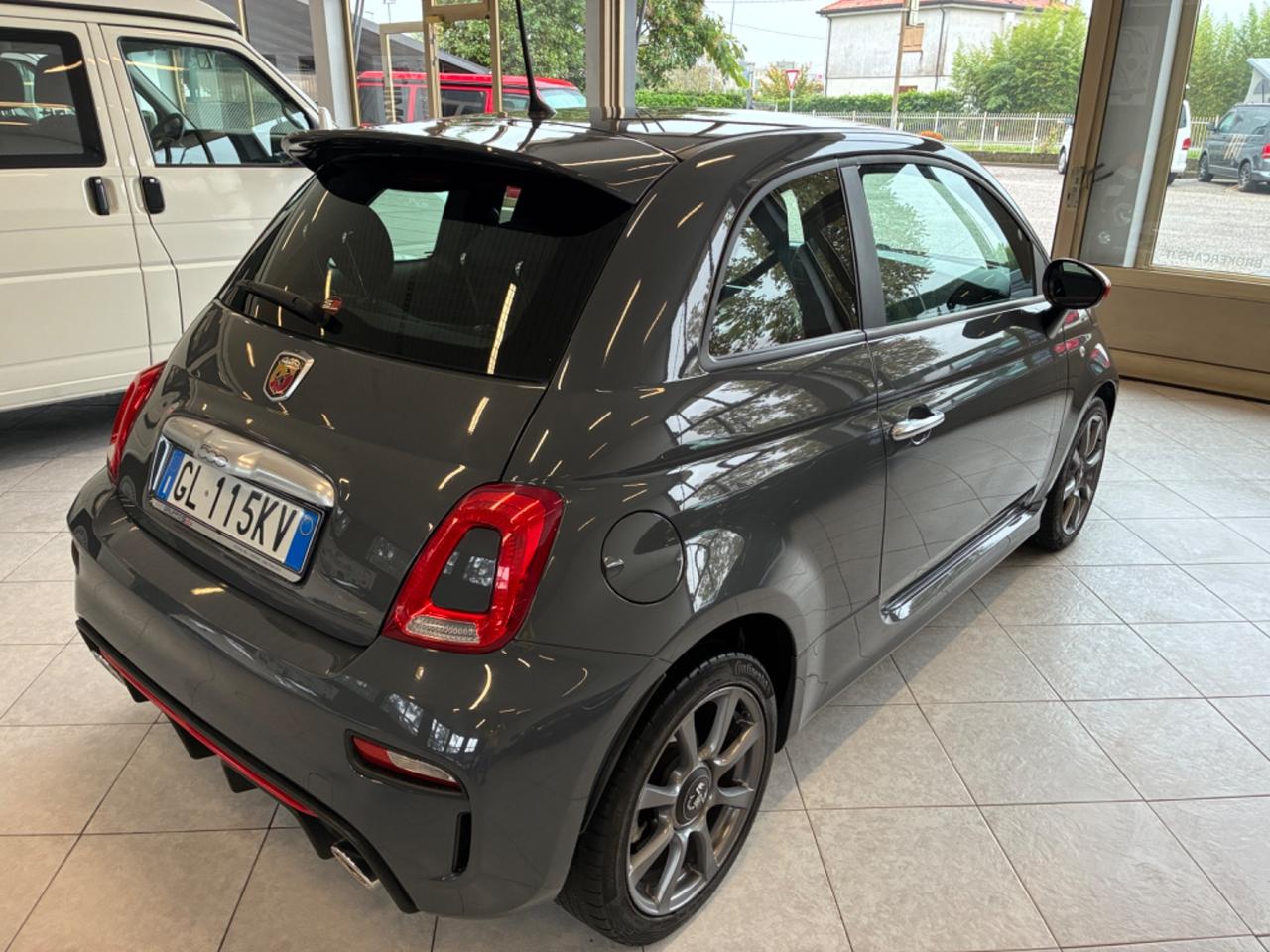 Abarth 595 1.4 Turbo T-Jet 145 cv
