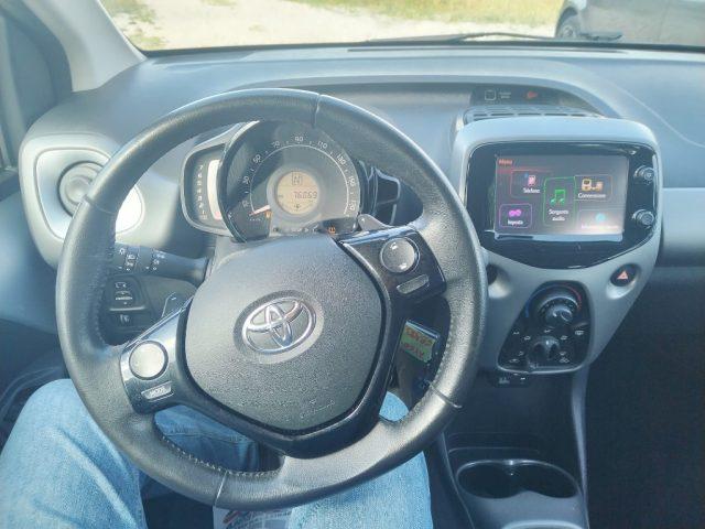 TOYOTA Aygo Connect 1.0 VVT-i 72CV 5 porte x-business MMT