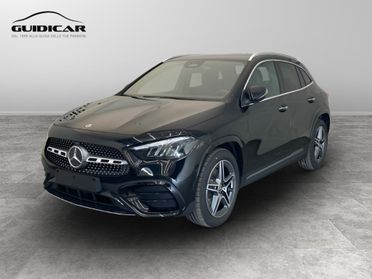 Mercedes-Benz GLA 180 d Automatic