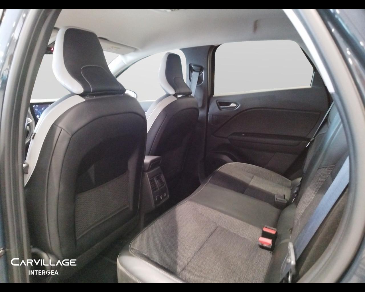 RENAULT Captur 1.6 E-Tech full hybrid Techno 145cv