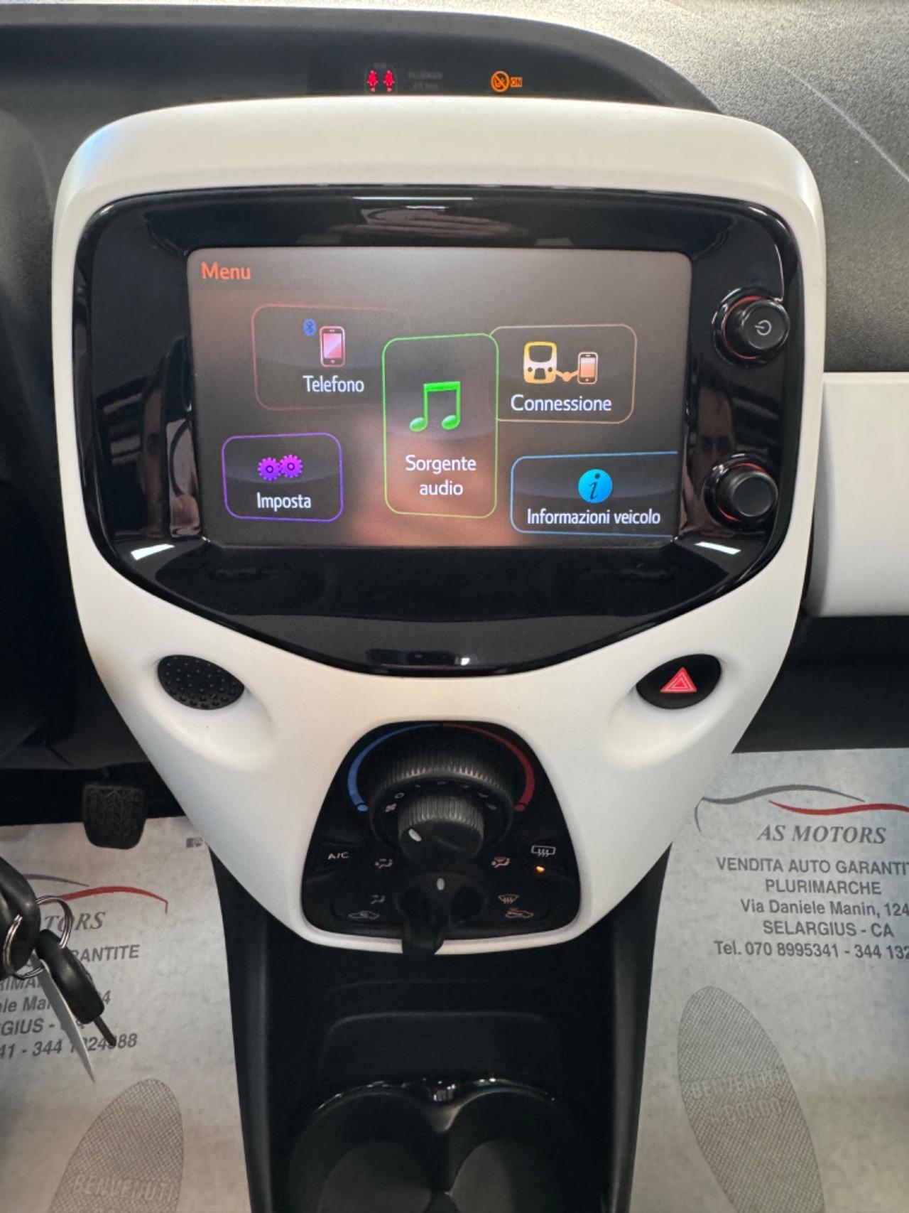 Peugeot 108 1.2 82 5 ALLURE TETTO APRIBILE