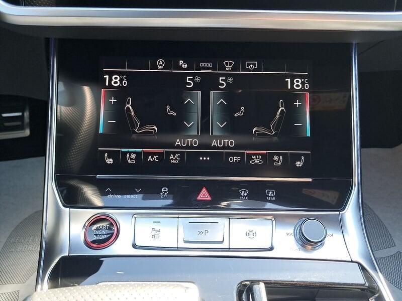 Audi RS6 RS6 Avant 4.0 mhev Performance quattro tiptronic