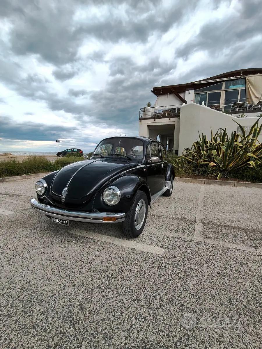 Volkswagen new Beatle maggiolino restauro completo