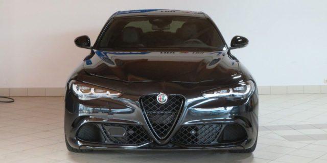 ALFA ROMEO Giulia 2.9 V6 Bi-Turbo AT8 Quadrifoglio