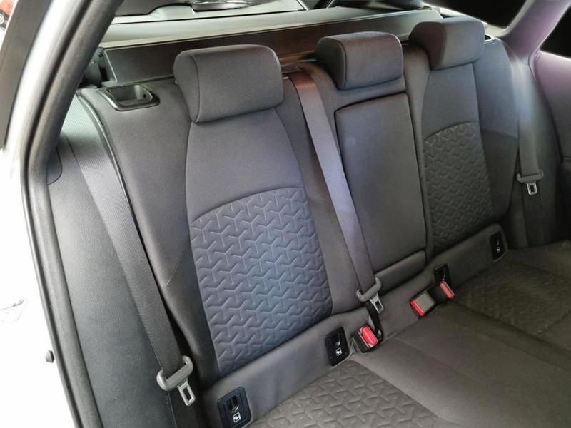 TOYOTA COROLLA TS 1.8 HYBRID BUSINESS STATION WAGON
