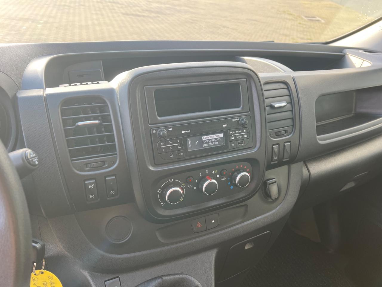 Renault Trafic 2.0 dci 145cv L1H1 85.000km - 2021