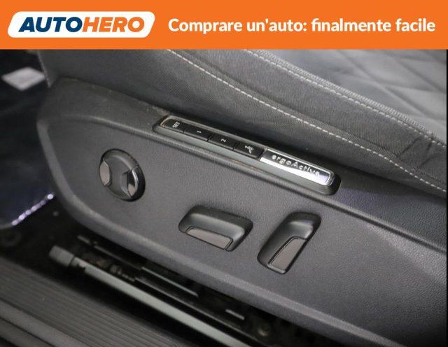 VOLKSWAGEN Golf 1.5 TSI EVO ACT Style