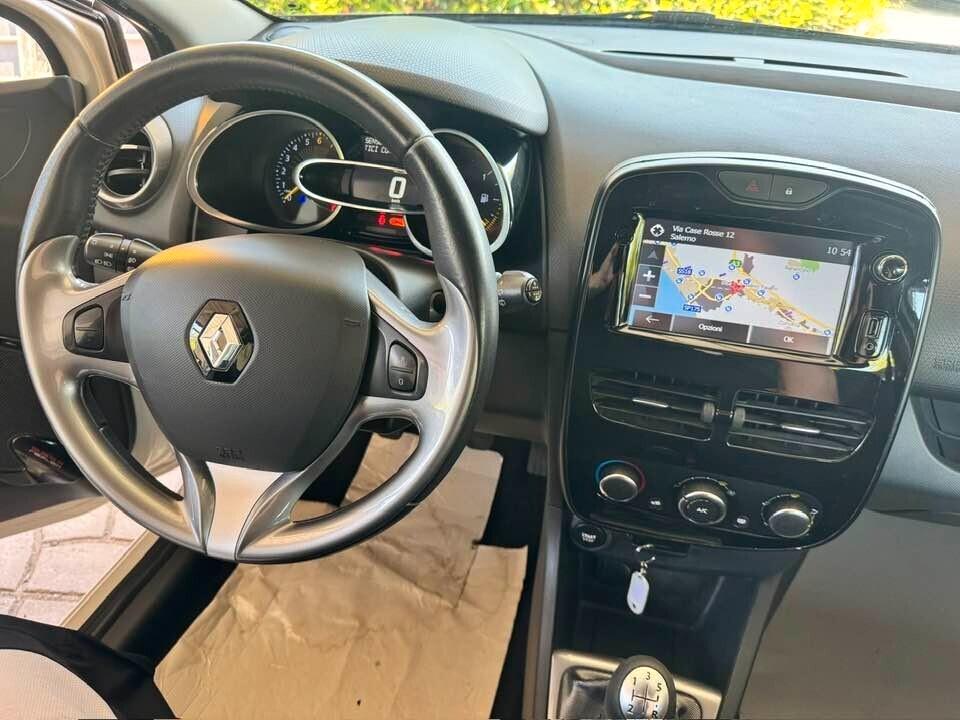 Renault Clio 1.2 75CV GPL 5 porte Costume National