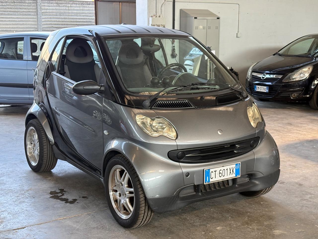 Smart ForTwo 700 coupé grandstyle (45 kW)