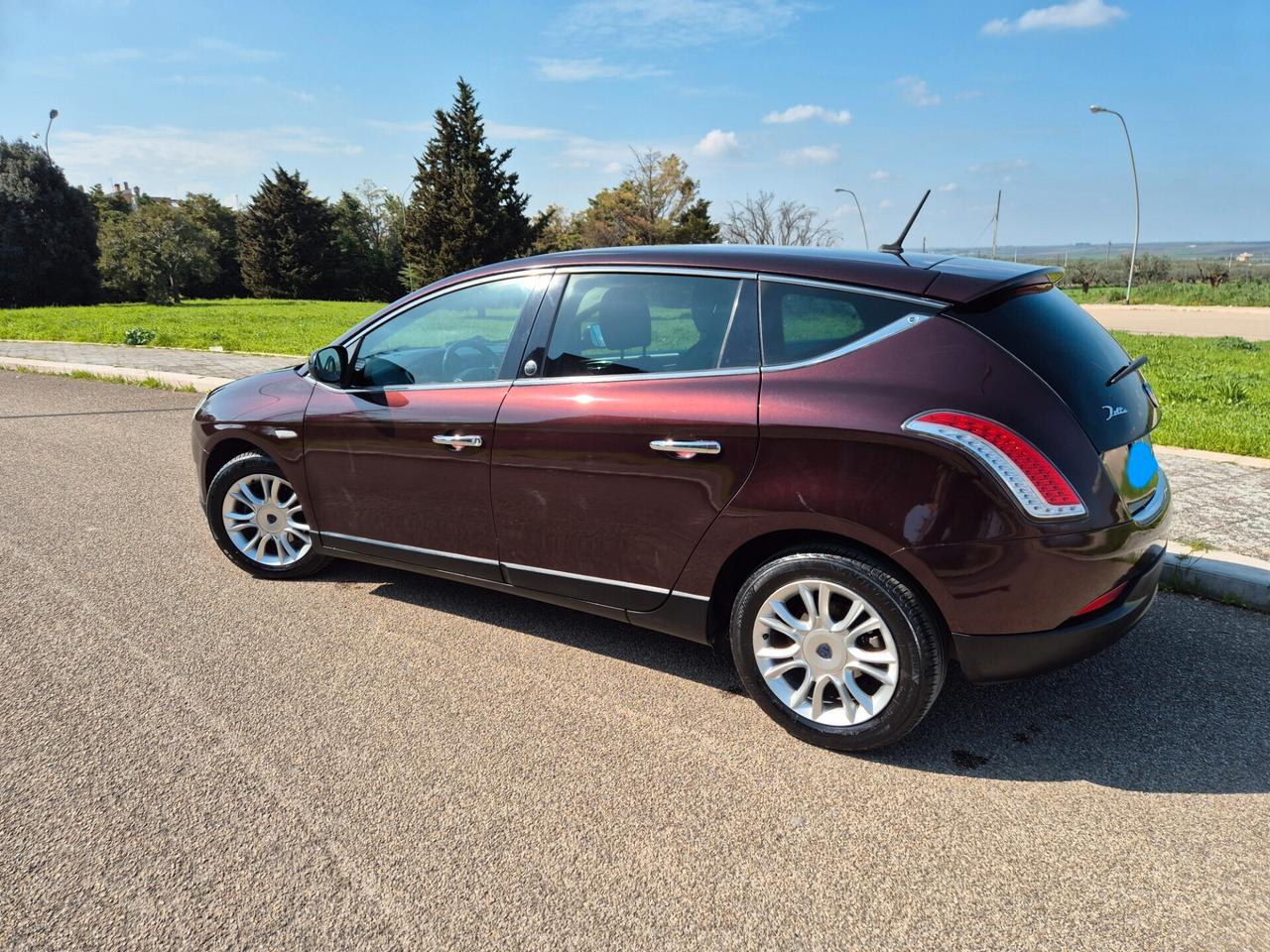 Lancia Delta ecochic 1.4 T-Jet 120 CV gpl anno 2013