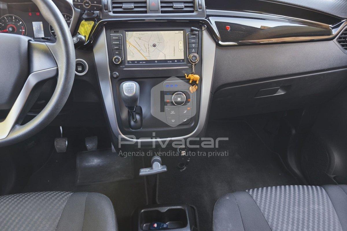 MAHINDRA KUV100 1.2 VVT K8