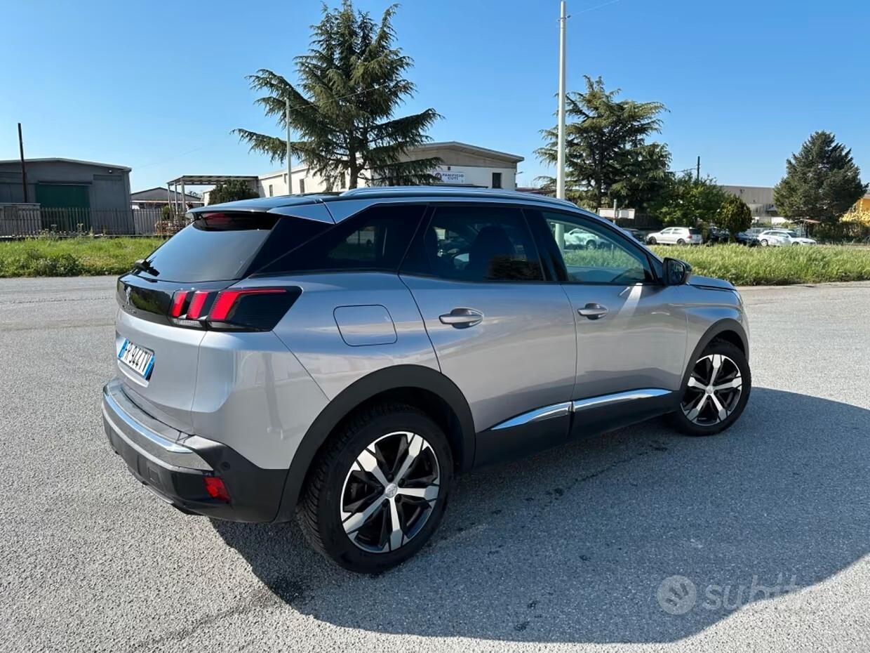 Peugeot 3008 1.5 DCI 130CV -2018