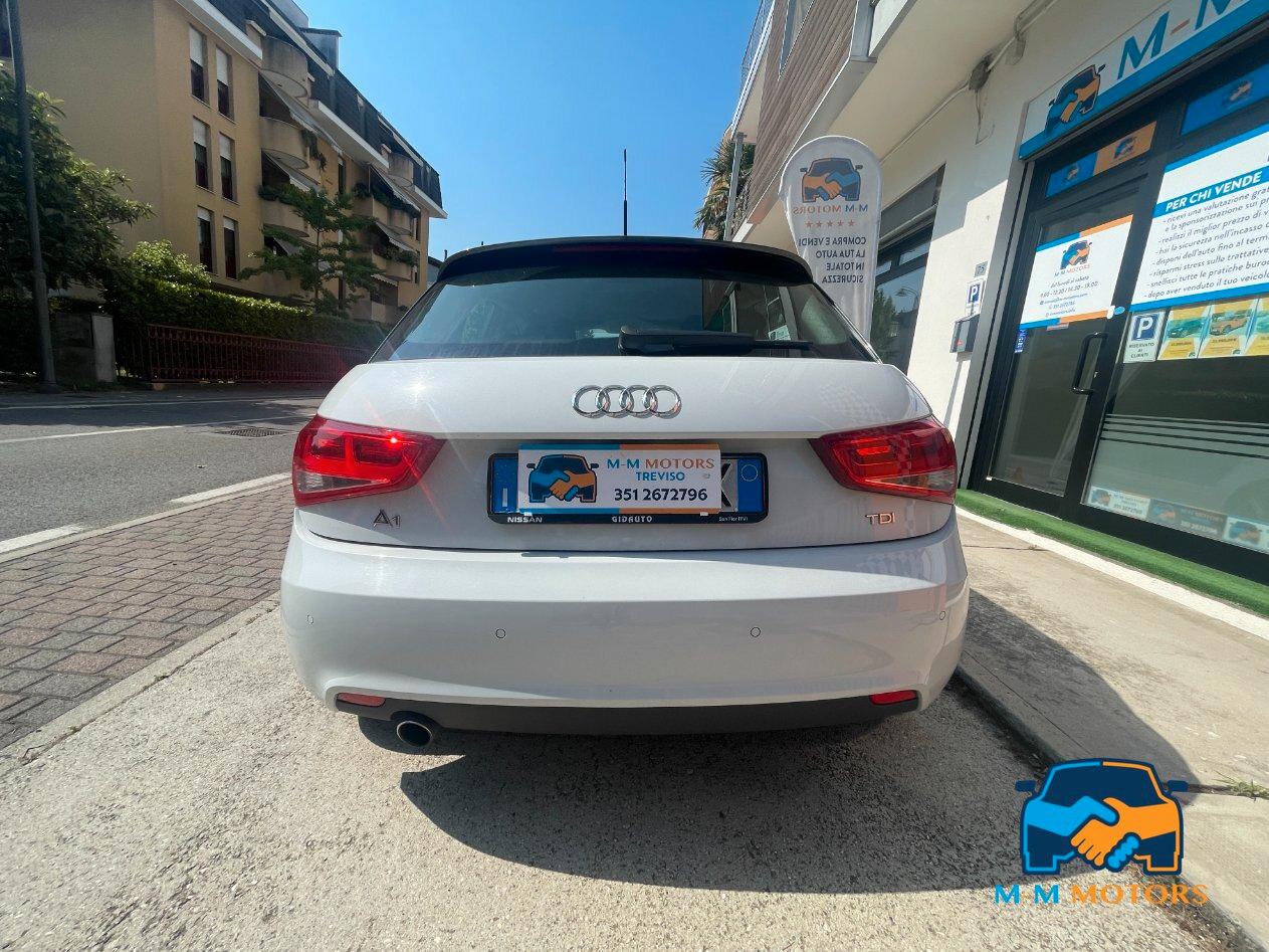 Audi A1 Sportback 1.6 tdi Attraction s-tronic neo patentati