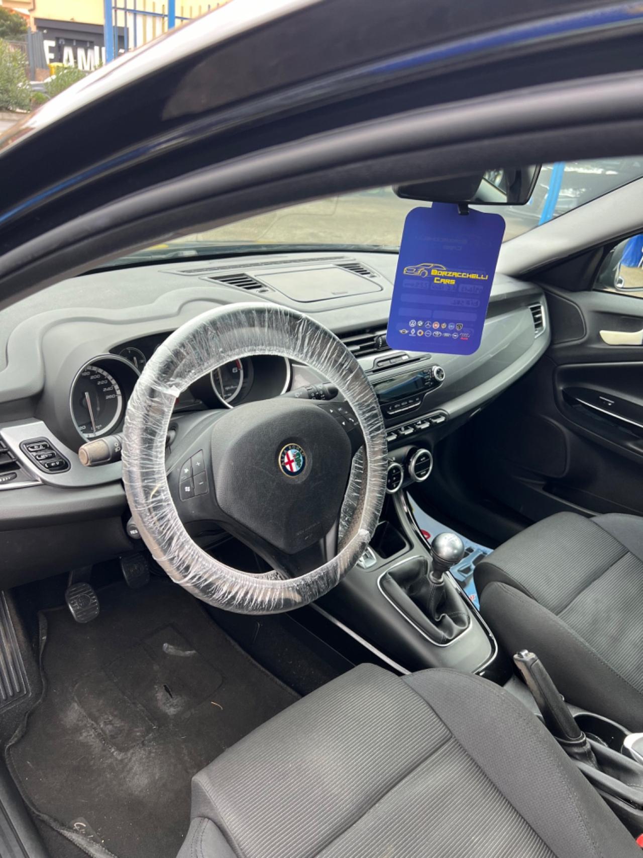 Alfa Romeo Giulietta 1.6 JTDm-2 105 CV Exclusive