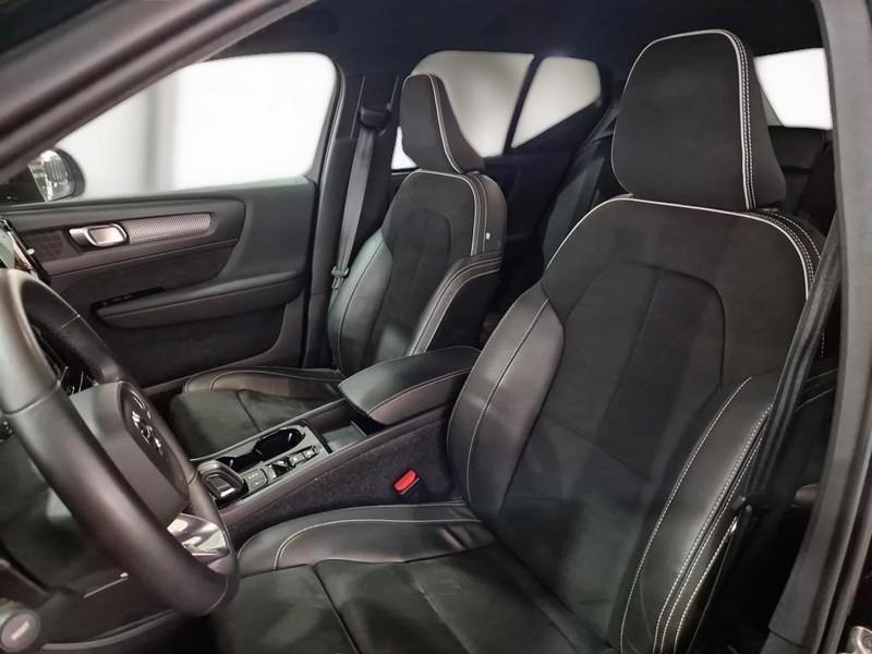 VOLVO XC40 T5 PLUG-IN HYBRID AUTO RECHARGE R-DESIGN SUV