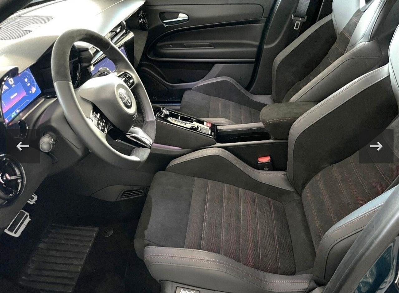 Alfa Romeo Junior 1.2 145 CV Hybrid eDCT6 Speciale