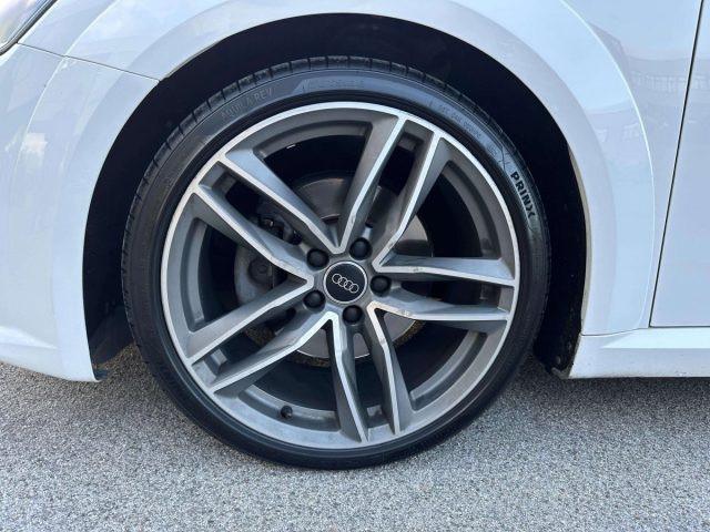 AUDI TT Coupé 2.0 TFSI quattro S tronic S line