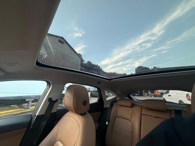 JAGUAR E-Pace 2.0 I4 200 CV AWD Auto R-Dynamic S