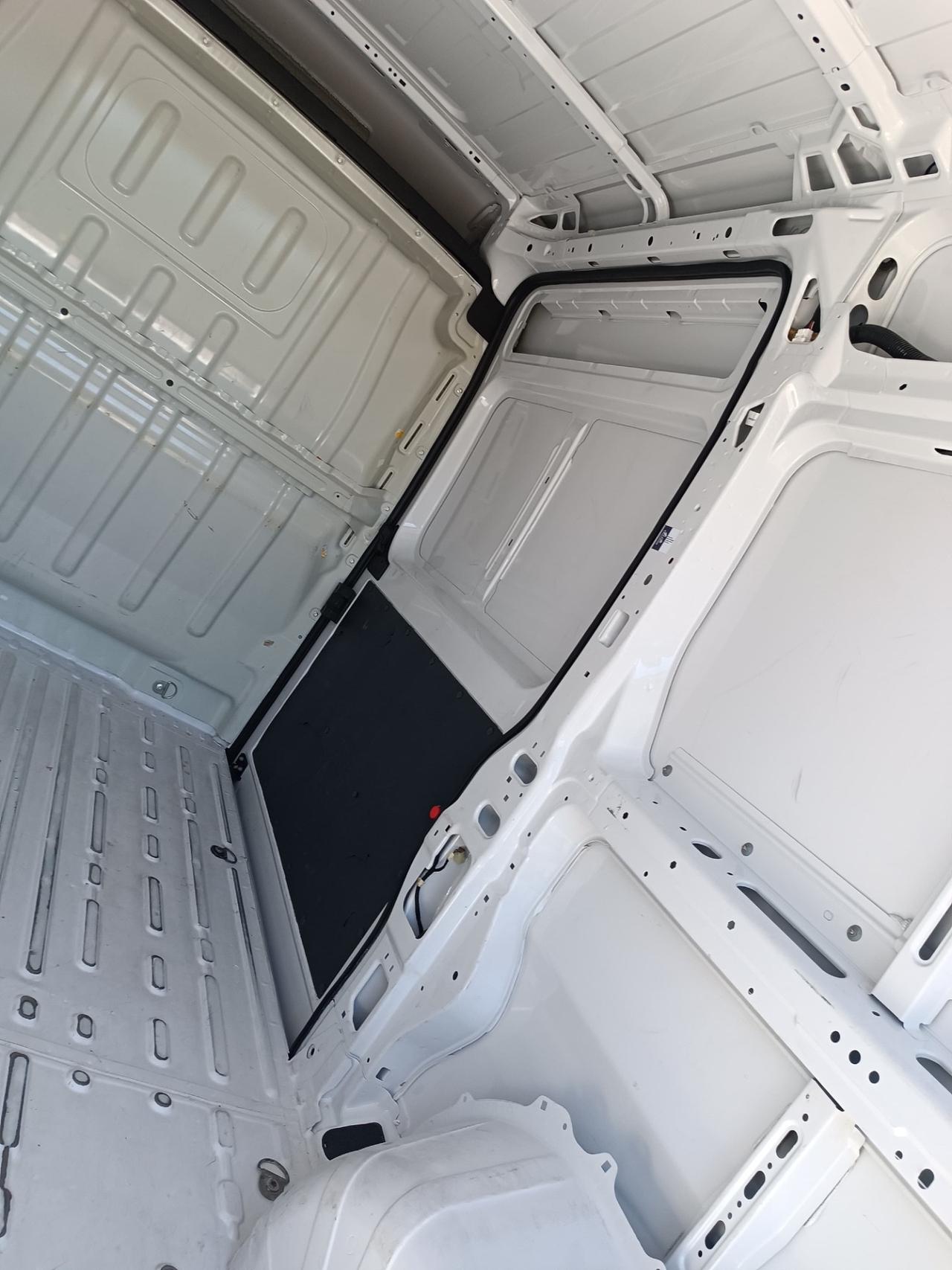 Fiat Ducato 33 2.2 Mjt 140CV PLM-TM Furgone iva inclusa